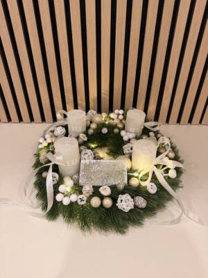 Adventi koszorú 40 cm